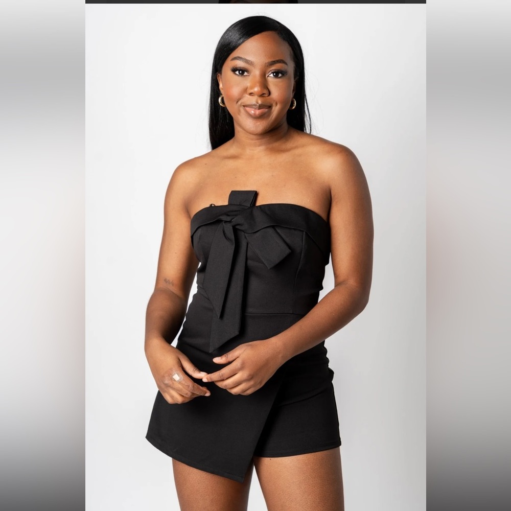 Bow front romper black - Black / Medium
